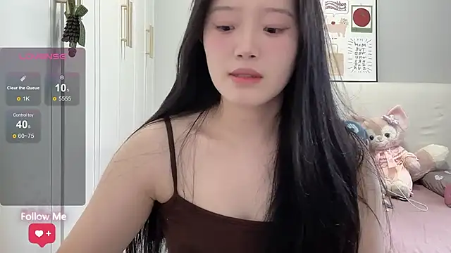 Snapshot of rose-u chatting on July 17, 1:14 am rose-u online show from July 17, 1:14 am