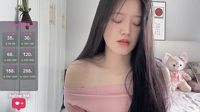 rose-u online show from May 13, 1:23 am