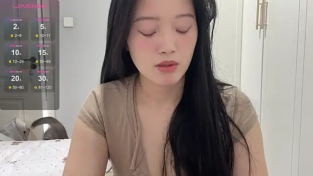 rose-u online show from October 31, 1:35 am