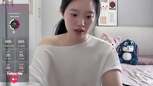 rose-u online show from April 15, 1:22 am