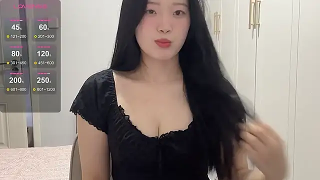 rose-u online show from November 7, 1:43 am