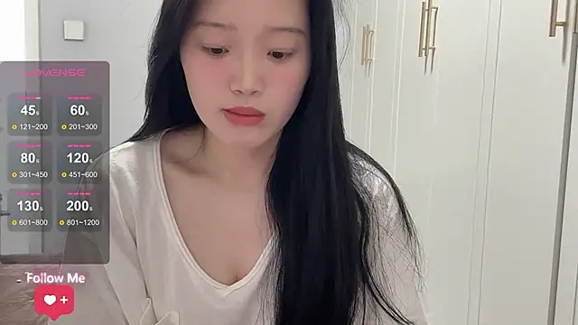 rose-u online show from March 12, 1:33 am