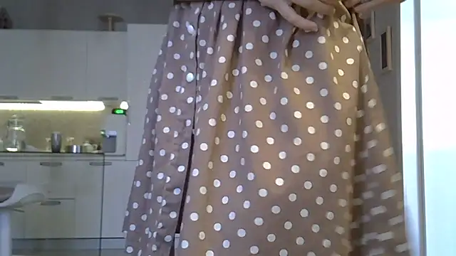 ZarinaSwift online show from March 6, 4:40 am