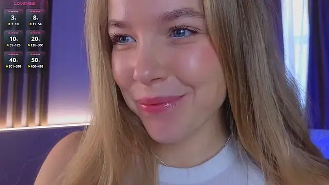 Snapshot of milly_shy chatting on September 23, 6:53 am milly shy online show from September 23, 6:53 am