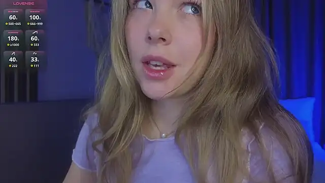 Snapshot of milly_shy chatting on January 16, 6:39 am milly shy online show from January 16, 6:39 am