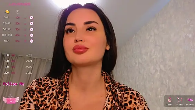 LaraSkinny online show from March 10, 12:49 pm