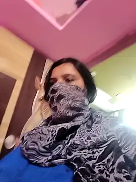 RESHMA 21 online show from December 15, 2:27 pm