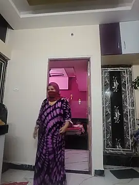 RESHMA 21 online show from June 23, 8:51 pm