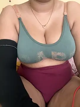 Snapshot of OnlyPragya chatting on October 14, 1:17 am OnlyPragya online show from October 14, 1:17 am