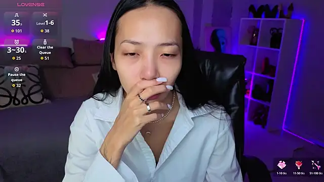  MIURA  online show from December 2, 1:06 am