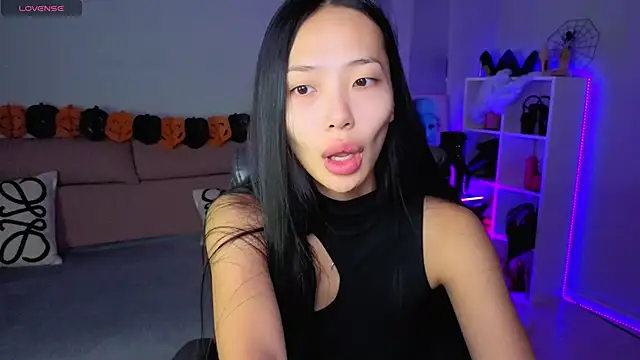  MIURA  online show from October 29, 1:04 am