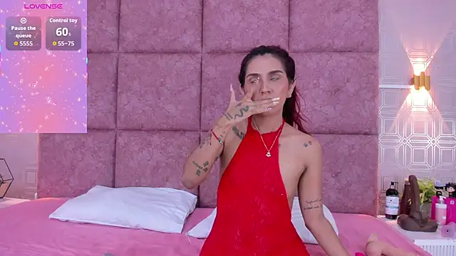 LiaVelez online show from February 28, 1:44 pm