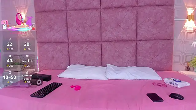 LiaVelez online show from February 5, 1:51 pm