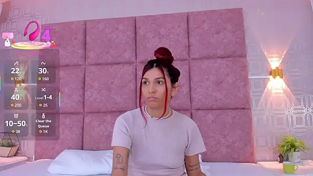 LiaVelez online show from February 9, 1:42 pm