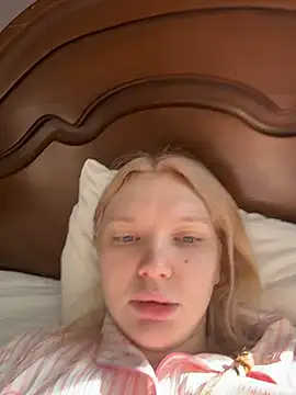 Snapshot of AmmyHot chatting on February 13, 5:07 am AmmyHot online show from February 13, 5:07 am