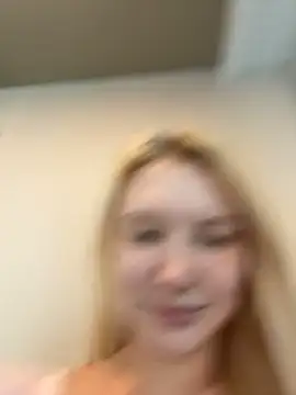 AmmyHot online show from April 19, 4:13 am