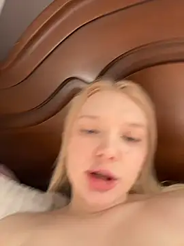 AmmyHot online show from March 7, 4:08 am