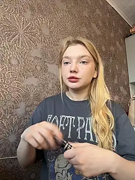 Snapshot of AmmyHot chatting on November 28, 4:12 am AmmyHot online show from November 28, 4:12 am