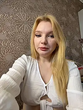 Snapshot of AmmyHot chatting on November 8, 4:16 am AmmyHot online show from November 8, 4:16 am