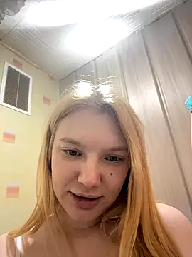 Snapshot of AmmyHot chatting on November 5, 4:54 pm AmmyHot online show from November 5, 4:54 pm