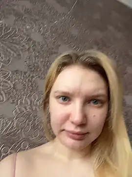 Snapshot of AmmyHot chatting on February 9, 5:16 am AmmyHot online show from February 9, 5:16 am