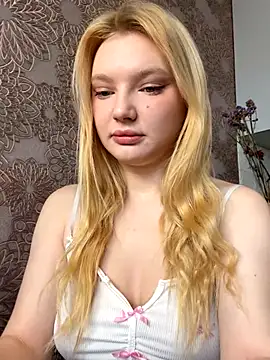 Snapshot of AmmyHot chatting on November 6, 5:00 am AmmyHot online show from November 6, 5:00 am