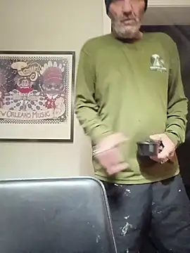 Hotbodyscottie online show from December 4, 8:35 am