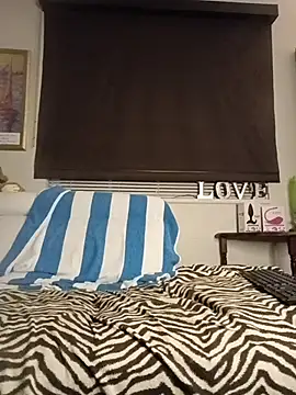 Hotbodyscottie online show from December 17, 10:31 am