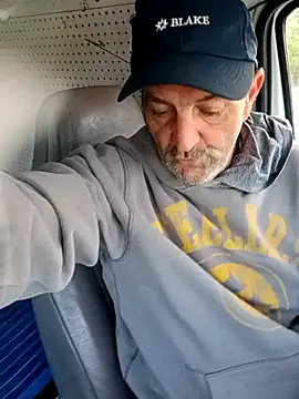 Hotbodyscottie online show from November 28, 12:27 pm