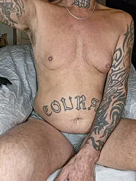 Hotbodyscottie online show from July 6, 2:29 am