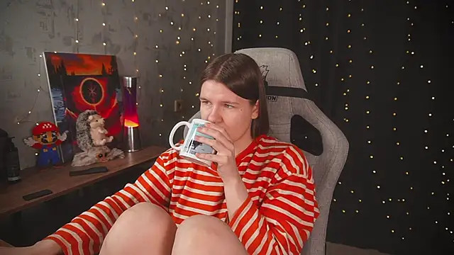 cuteamberlyyy online show from March 29, 4:36 am