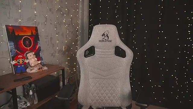 cuteamberlyyy online show from May 4, 5:11 am