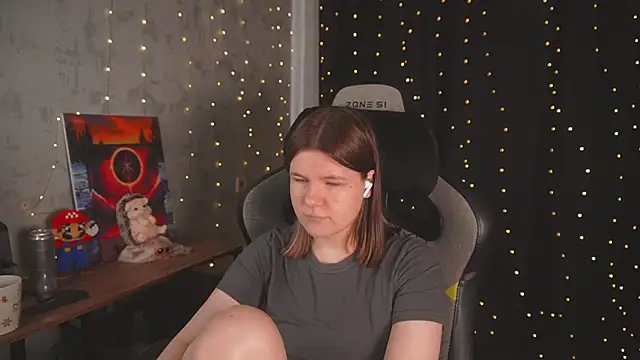 cuteamberlyyy online show from May 1, 4:17 am