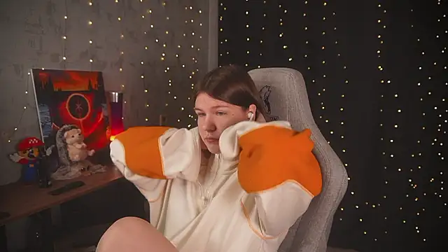 cuteamberlyyy online show from March 3, 5:14 am