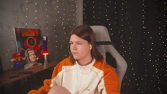 cuteamberlyyy online show from March 19, 4:23 am