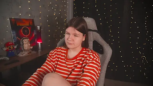 cuteamberlyyy online show from February 13, 5:18 am