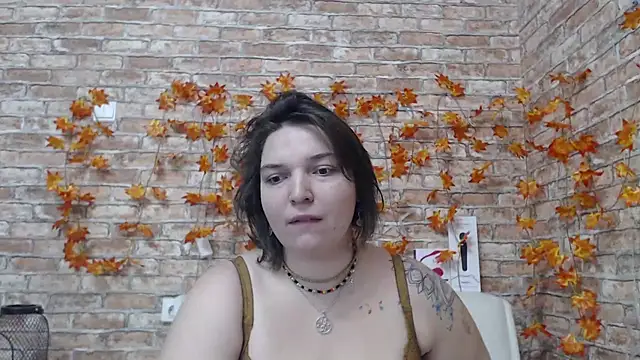 Amelia Kiss  online show from November 10, 12:48 am