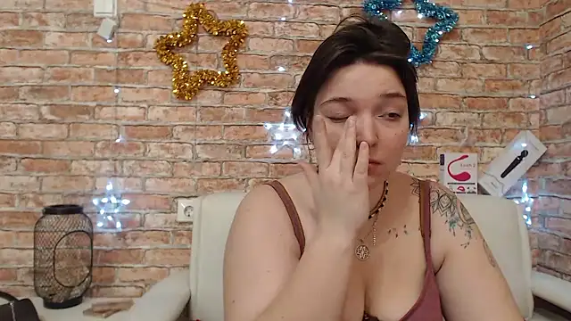 Amelia Kiss  online show from January 14, 12:47 am