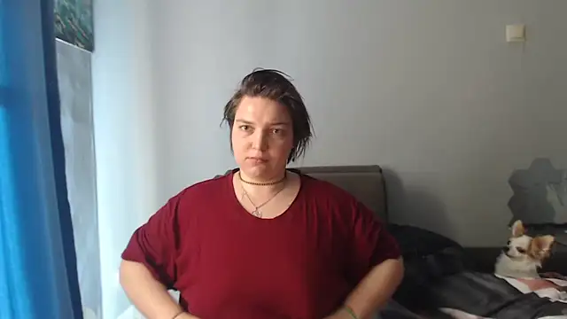 Amelia Kiss  online show from June 4, 1:10 am