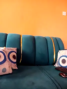 Prettyblackgal online show from January 11, 9:16 am