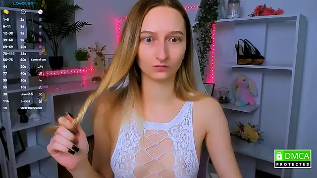  Ri na  online show from November 17, 6:28 am