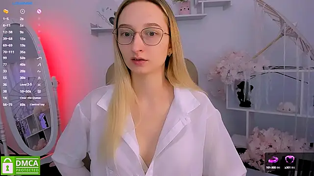  Ri na  online show from March 3, 6:20 am