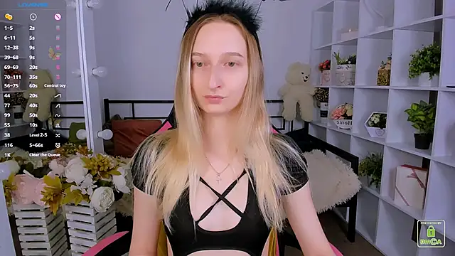  Ri na  online show from October 31, 6:21 am