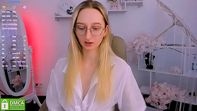  Ri na  online show from March 1, 9:29 am