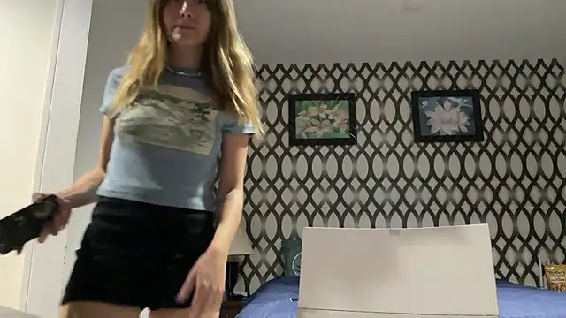 Snapshot of SirenaBelle chatting on January 26, 12:22 pm SirenaBelle online show from January 26, 12:22 pm