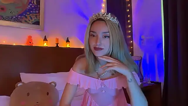 SirenaBelle online show from November 2, 12:04 am