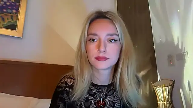 SirenaBelle online show from November 23, 12:53 am