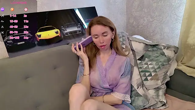Snapshot of Bambixxxbaby chatting on September 16, 5:30 am Bambixxxbaby online show from September 16, 5:30 am