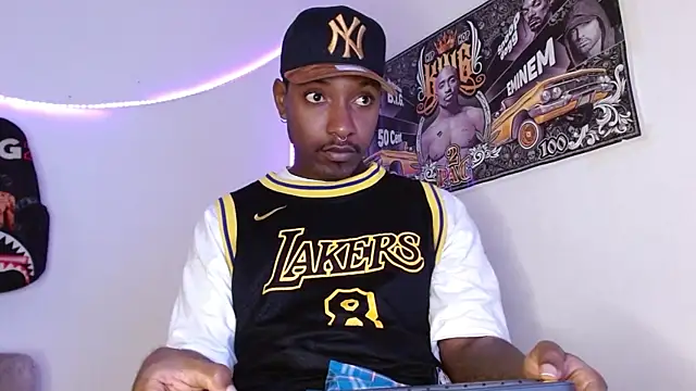 king  Black online show from January 15, 3:26 pm