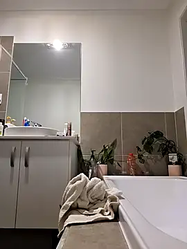 Pussy69Kat online show from September 30, 12:00 pm